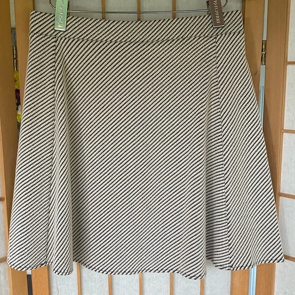 Ann Taylor Diagonal Stripe Textured Knit Stretch Mini Skirt SZ SP NWT - Picture 5 of 9
